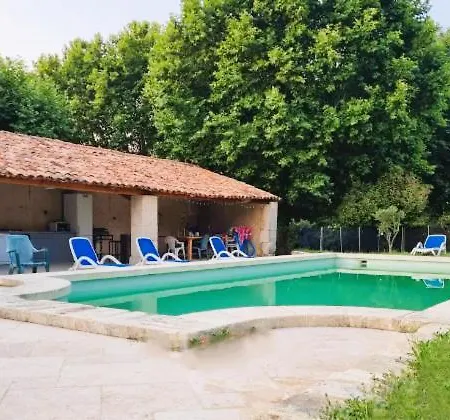 Mas Les Fabrys Au Coeur Du Luberon Holiday home