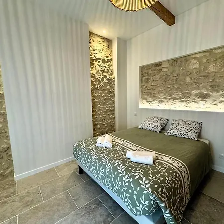 Mas Les Fabrys Au Coeur Du Luberon Holiday home *